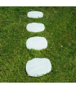 Farmet Kunststoff-Trittsteine Fluoreszierend, Ca. B36/H3/T30 Cm, 4er-Set 6 Farmet Kunststoff-Trittsteine Fluoreszierend, Ca. B36/H3/T30 Cm, 4er-Set -Gardena Store 4181624 WE DE 002 TrittsteineSETMIT4STueCKENFLUORESZIERENDWEISS