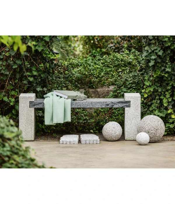 Dehner Granit-Gartenbank, Ca. B120/H45/T30 Cm, Grau 2 Dehner Granit-Gartenbank, Ca. B120/H45/T30 Cm, Grau – Bild 2