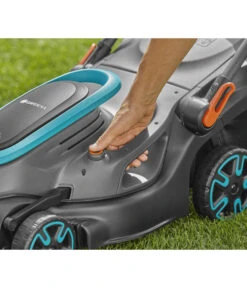 GARDENA Akku-Rasenmäher PowerMax 37/36V P4A Ready-To-Use Set -Gardena Store 6677793 WE DE 002 GardenaPowermax