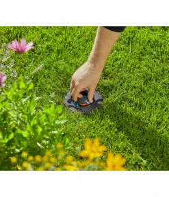GARDENA Sprinklersystem Regulier- Und Absperrdose -Gardena Store 6916233 WE DE 002 GardenaSprinklersystemRegulierundAbsperrdose